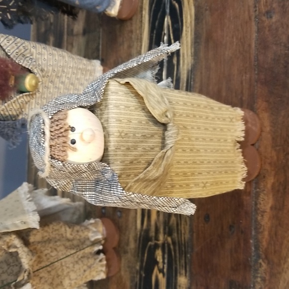 7 piece Nativity set cutest set! - Picture 7 of 17